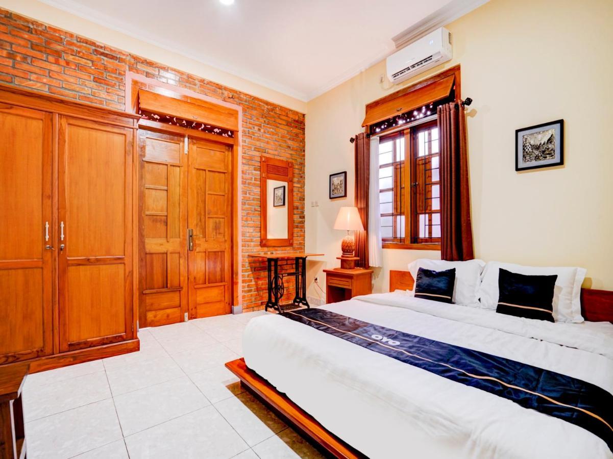 Super Oyo Collection O 90265 Cempoko Mulyo Homestay Syariah Tugu エクステリア 写真